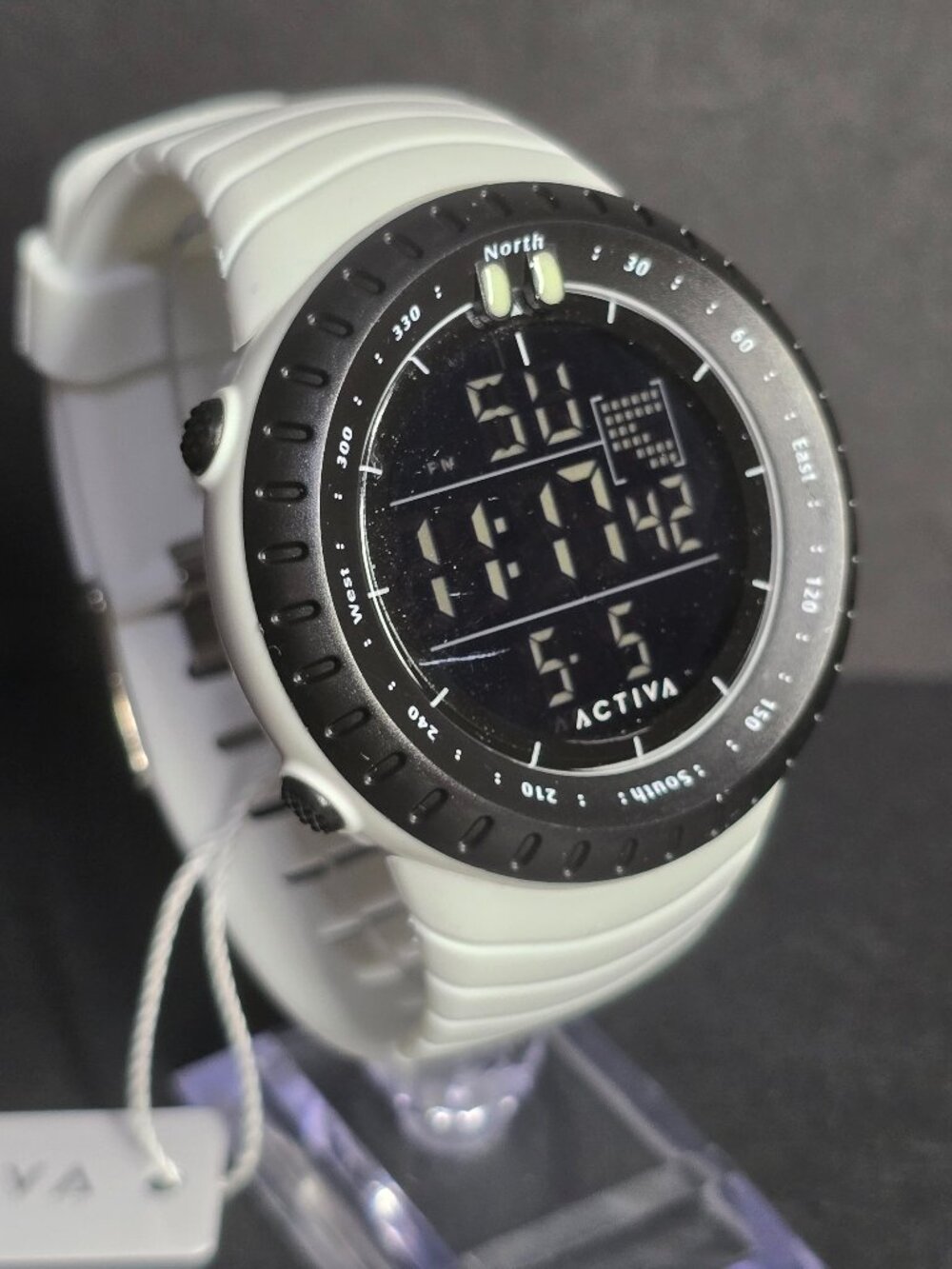 Activa Odyssey X Invicta Men's Digital Watch - 53mm. White (ACW1237-004)